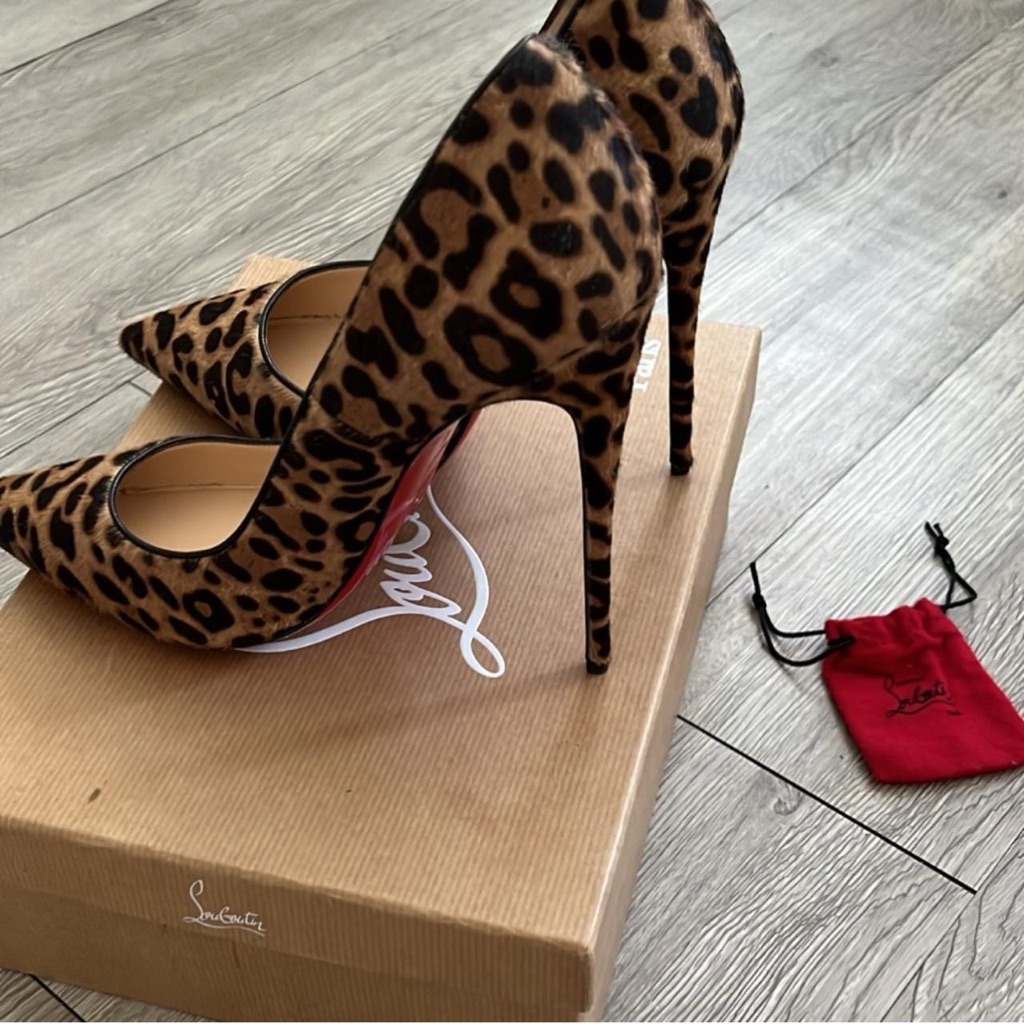 Brand New Christian Louboutin 100 Authentic